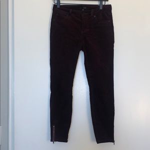 Size 25P maroon corduroy pants.